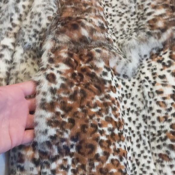 🆕 VALENTINO 100% Rabbit Fur Leopard Print Coat - Picture 7 of 15